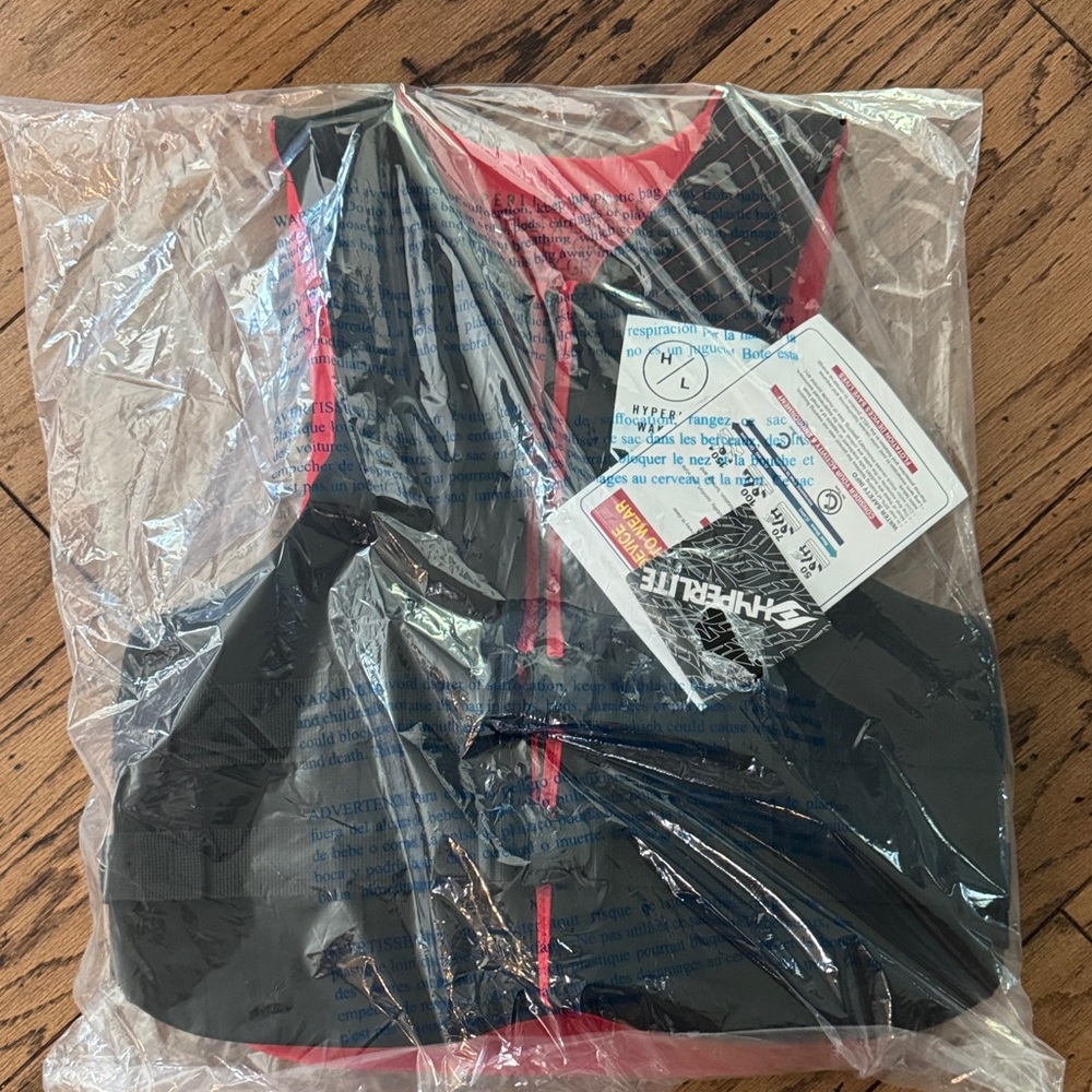 Hyperlite Men's Black and Red Life Vest